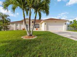 2303 SE 3rd St, Cape Coral, FL 33990