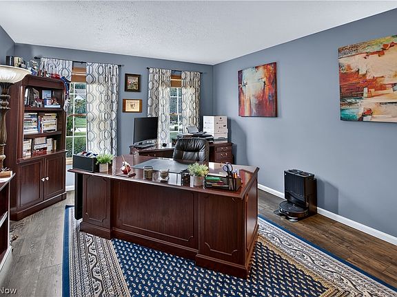 4th image of 5503 Robert Ct