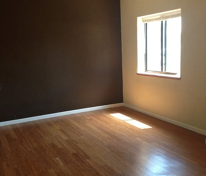 1529 W 34th Ave — Photo 7