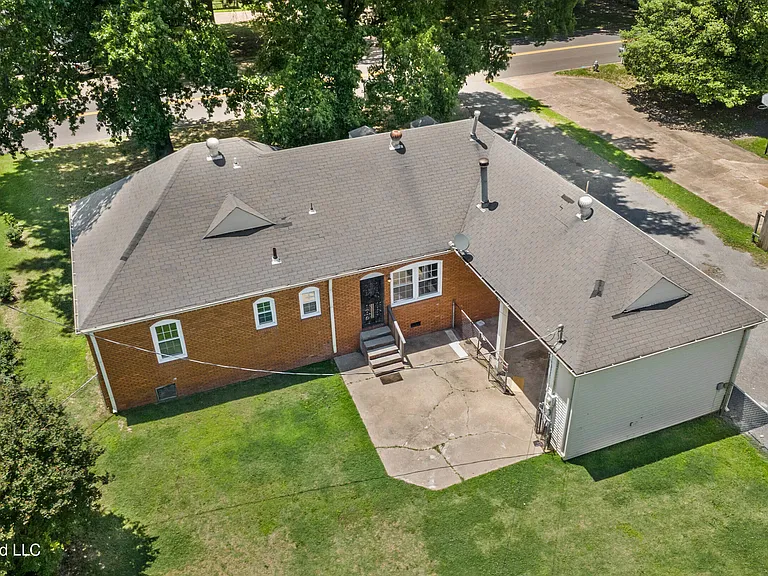 8846 Millbranch Rd — Photo 28