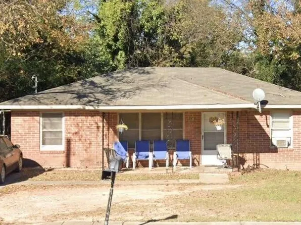 1361 Williamson Rd, Macon, GA 31206