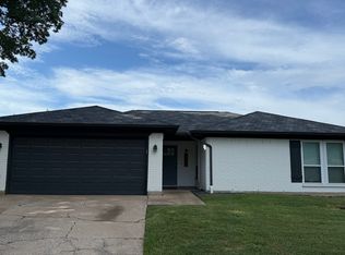 6505 Highview Ter, Watauga, TX 76148