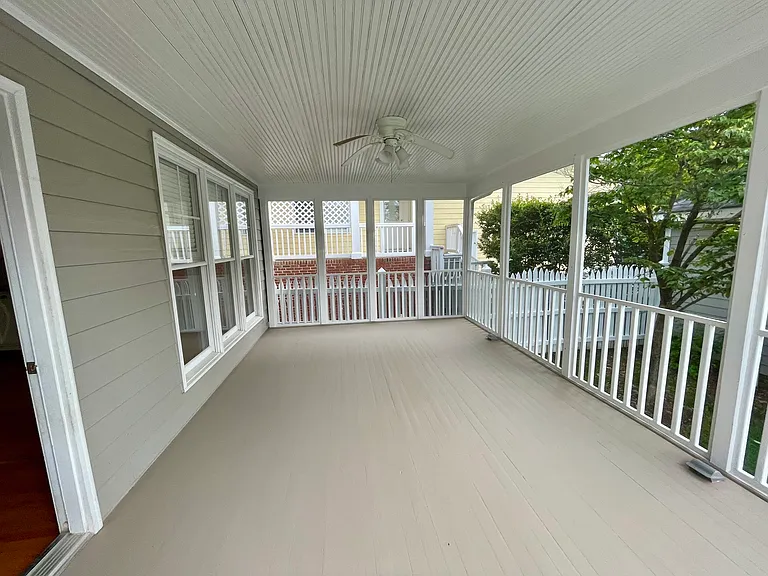 112 Westside Dr — Photo 22