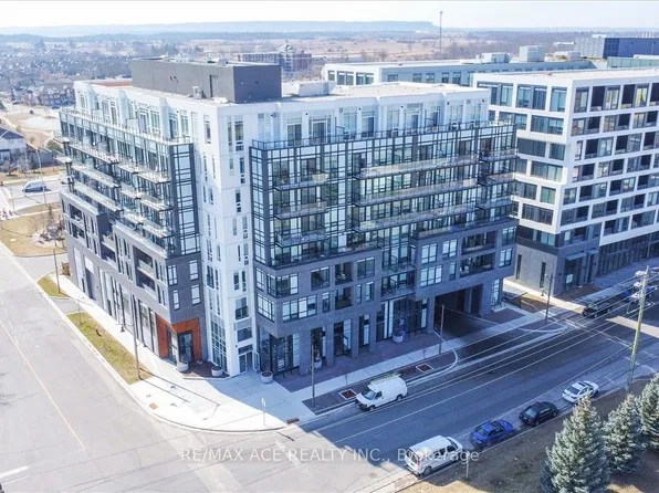 3005 Pine Glen Rd #317, Oakville, ON L6M 4C1