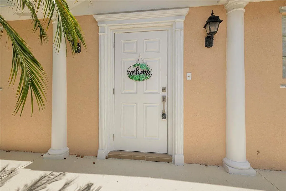 2 bed, 2.0 bath, 1526 sqft, $2,400 — Photo 4