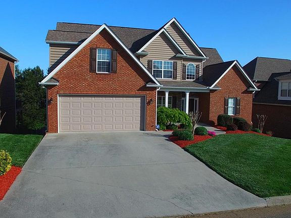 3rd image of 10384 Ivy Hollow Dr