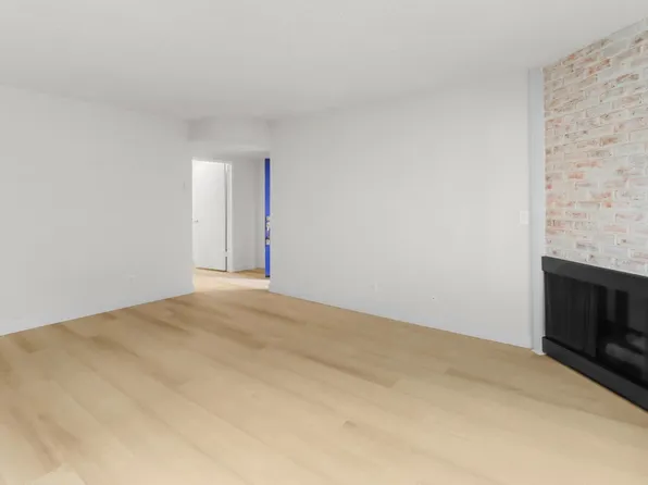 1750 S Bentley Ave APT 102, Los Angeles, CA 90025