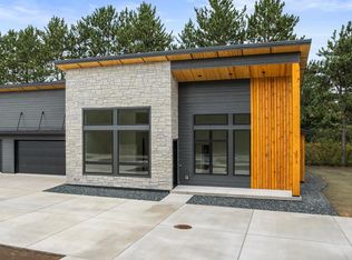 3019 1st St, Plover, WI 54467