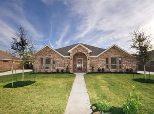 6826 Gonzales Point, Manvel, TX 77578