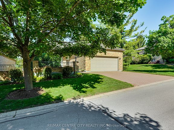 3rd image of 1040 Riverside Dr #68
