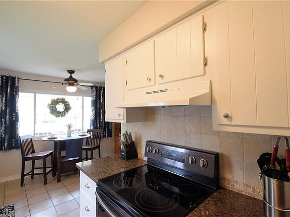5th image of 4429 Danberry Dr