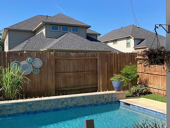 5th image of 14507 Bending Maple Dr