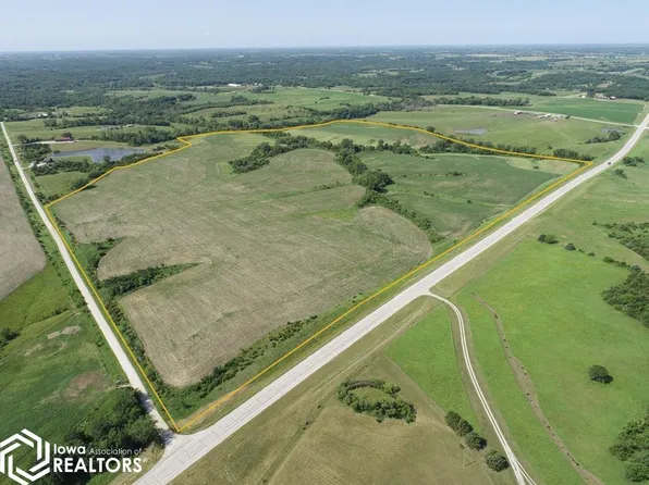 20400 293rd Ave, Leon, IA 50144