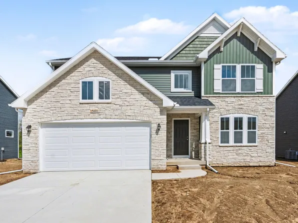 5601 Paxton Ct, Portage, MI 49024