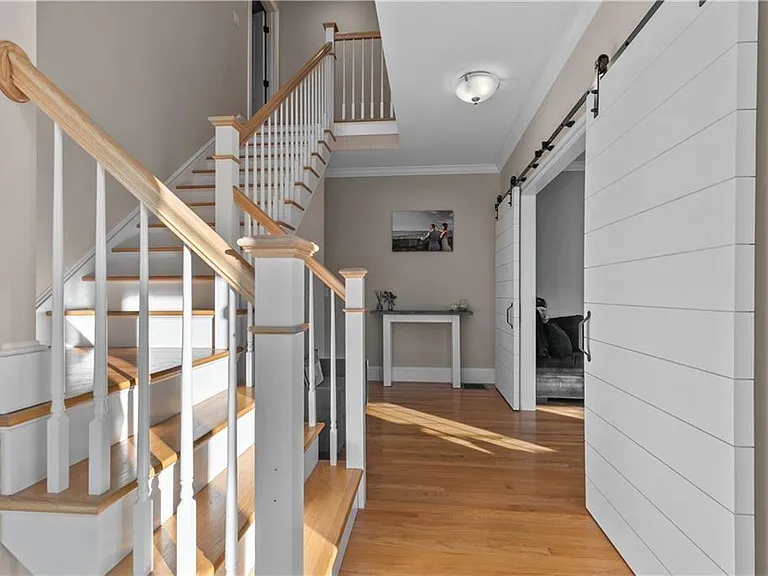 24 Randolph Way — Photo 7