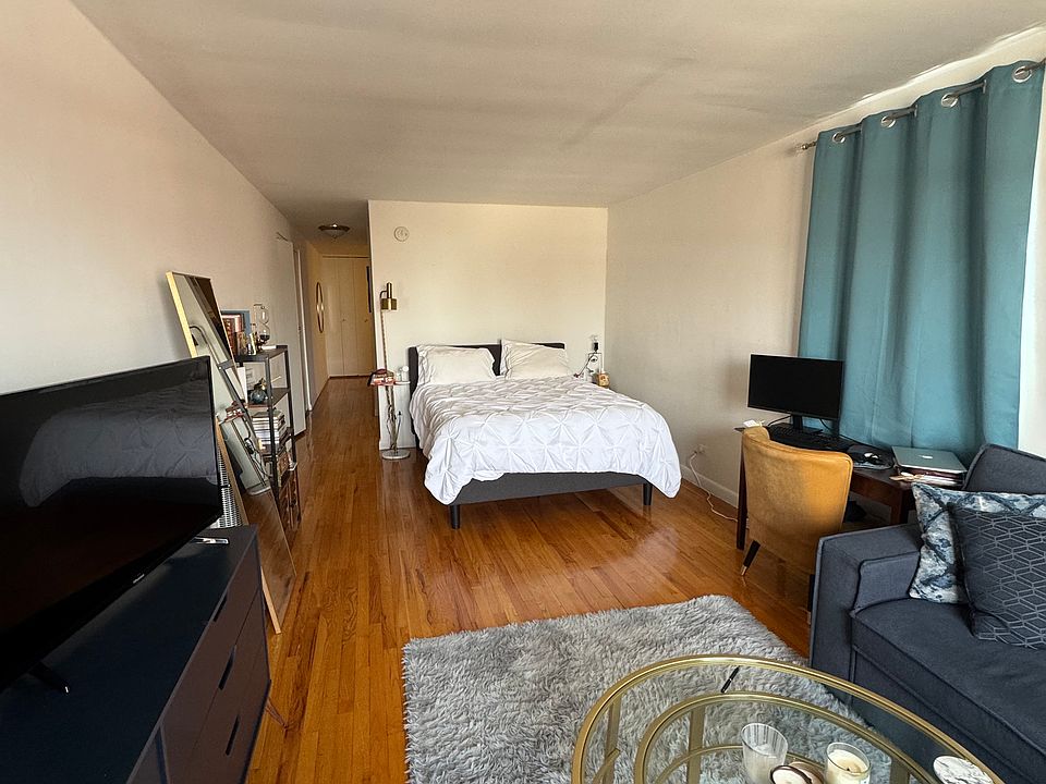 1st image of 2335 Broadway #6H