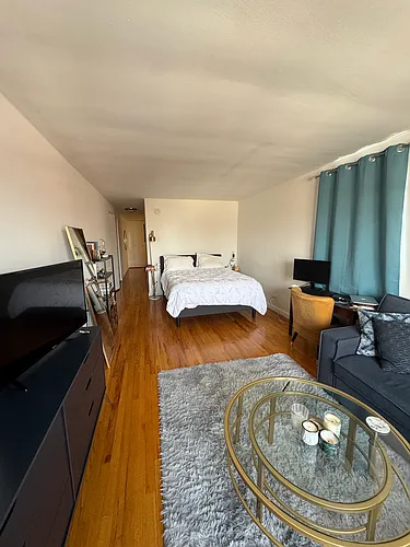 2335 Broadway #6H Photo 1