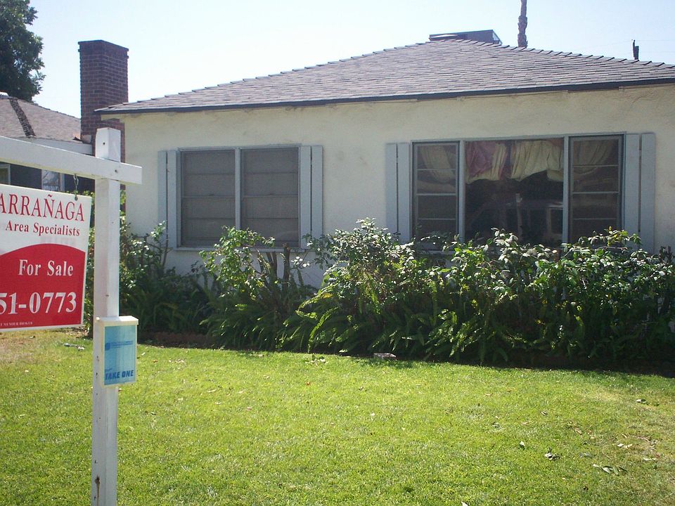 1st image of 638 E Granada Ct