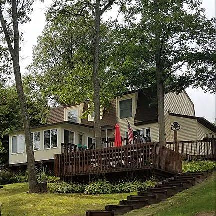 2nd image of 3261 S Ogemaw Trl