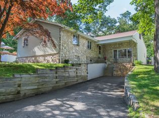 13 Calumet Ave, Rockaway, NJ 07866
