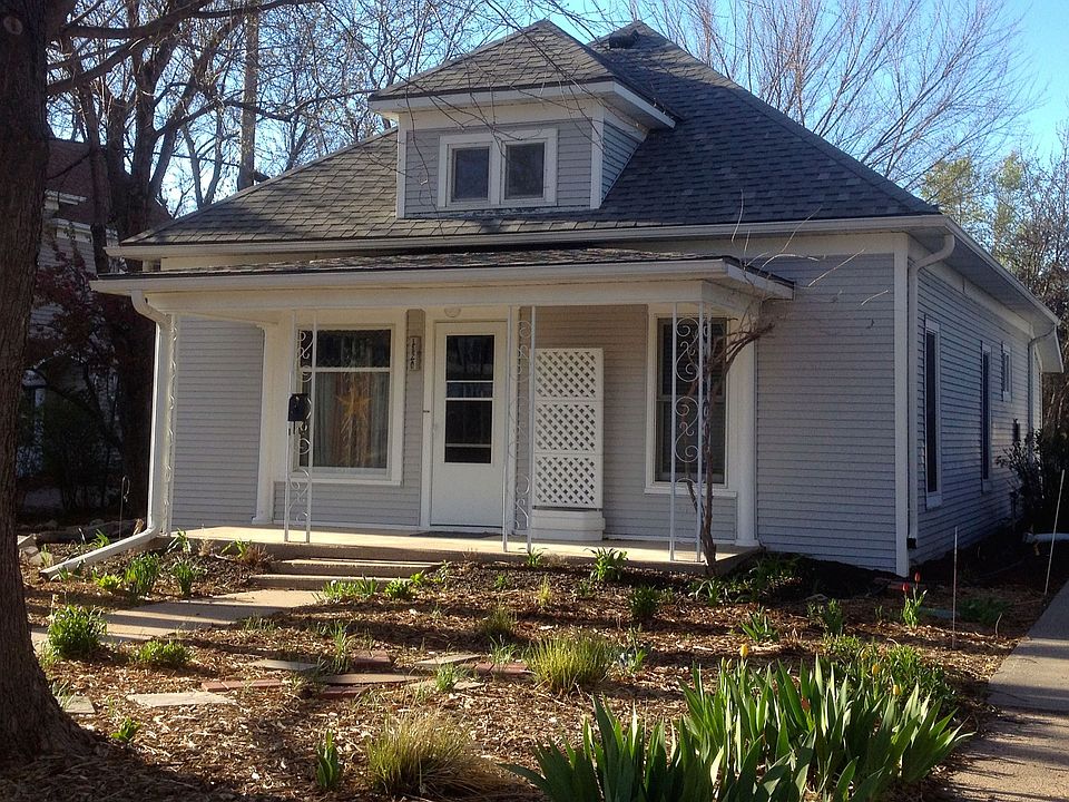 1st image of 1120 W 22nd St