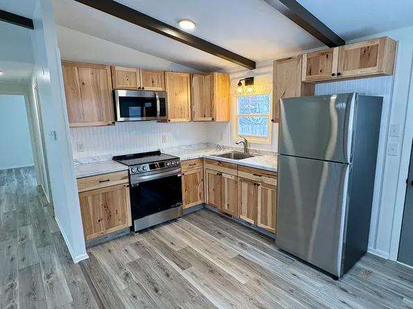 105 Hood St, Lock Haven, PA 17745