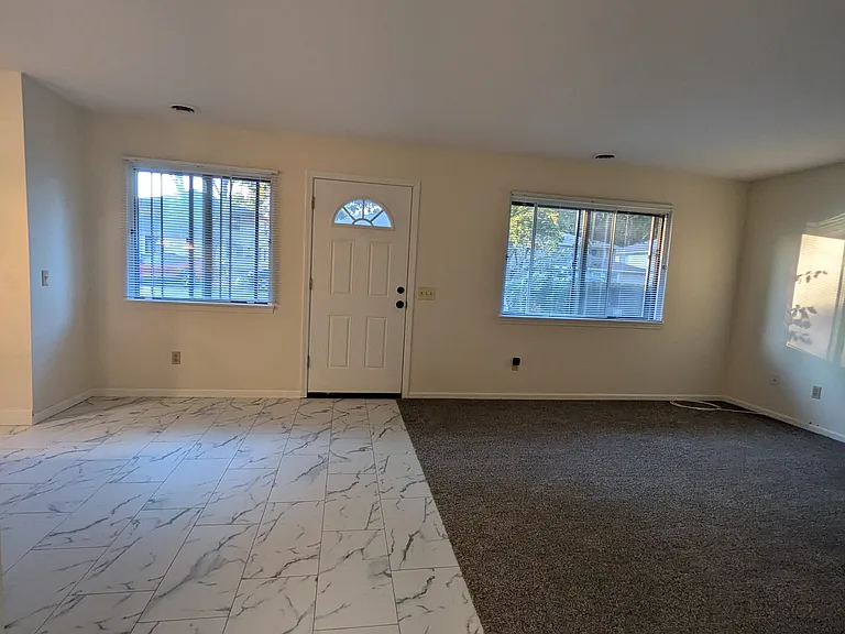 Milrace Dr — Photo 6