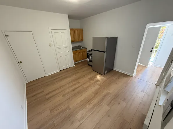 4927 Hazel Ave #1B, Philadelphia, PA 19143