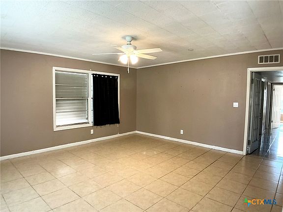 4th image of 2101 E Mesquite Ln