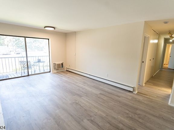 5th image of 355-371 River Road BLDG 365 #E
