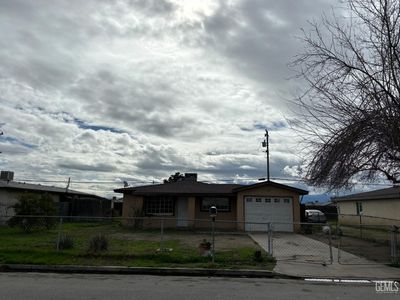 405 Buckley Ave, Bakersfield, CA, 93307