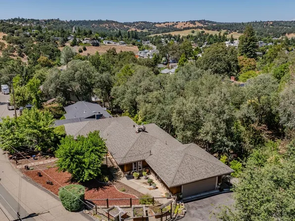 230 Kern St, Jackson, CA 95642