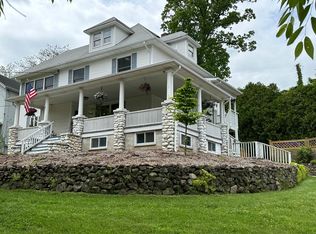 300 S Maple Ave FLOOR 2, Glen Rock, NJ 07452