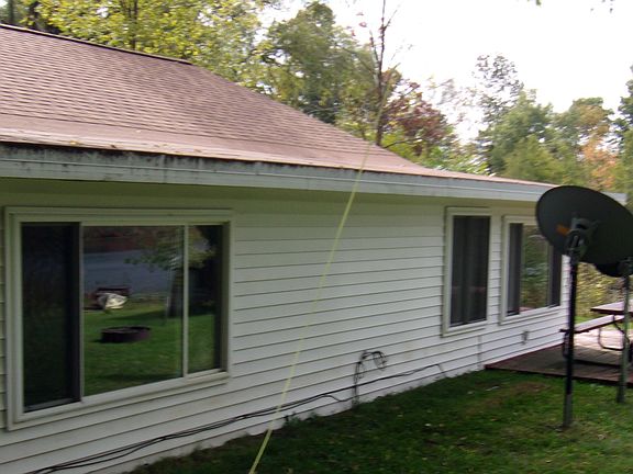 3rd image of 4695 N Comstock Ave