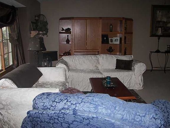 3rd image of 2242 N Ironwood Ct