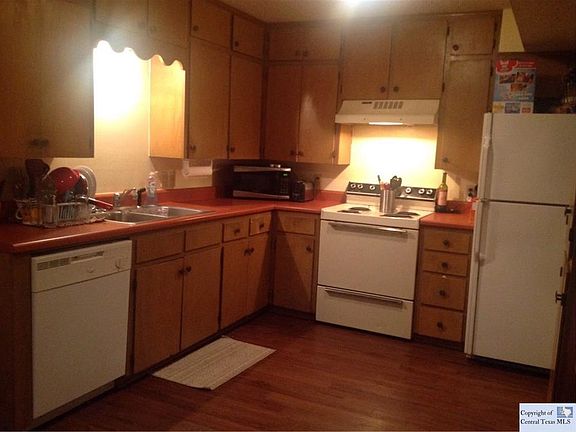 4th image of 1026 Jefferson Ave