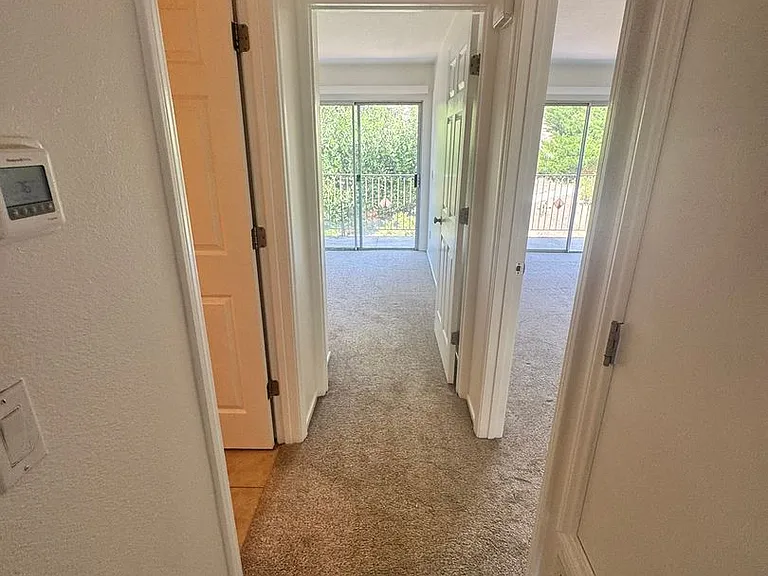 2616 Alpine Blvd #24 — Photo 7