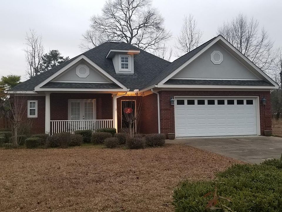 1st image of 328 Fairway Woods Dr
