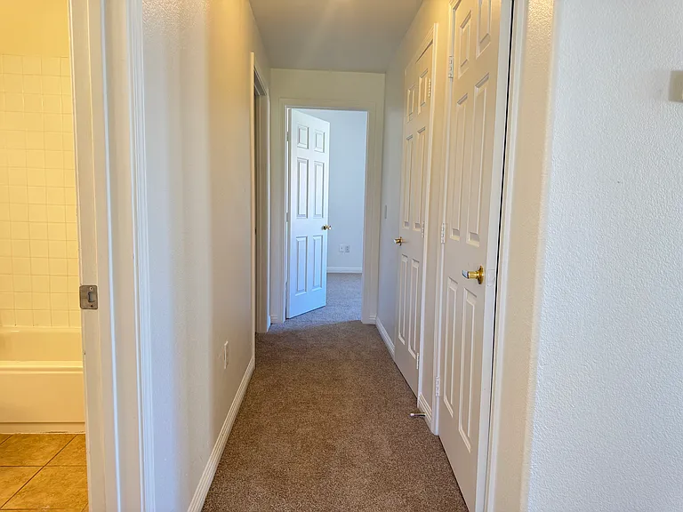 2120 Calville St #202 — Photo 16