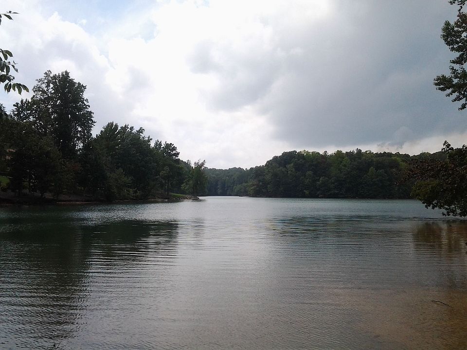1st image of 228 Leeward Dr