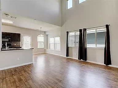 702 Hatton Hill Ln — Photo 9