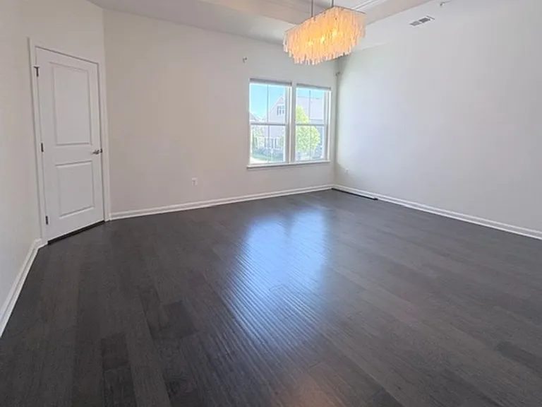 22110 Fulmer Ave — Photo 20