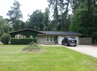 125 Pinetree St, Kountze, TX 77625