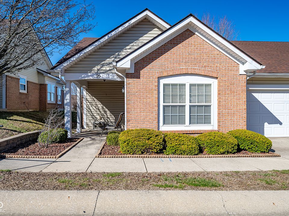 1st image of 95 Autumn Glen Dr
