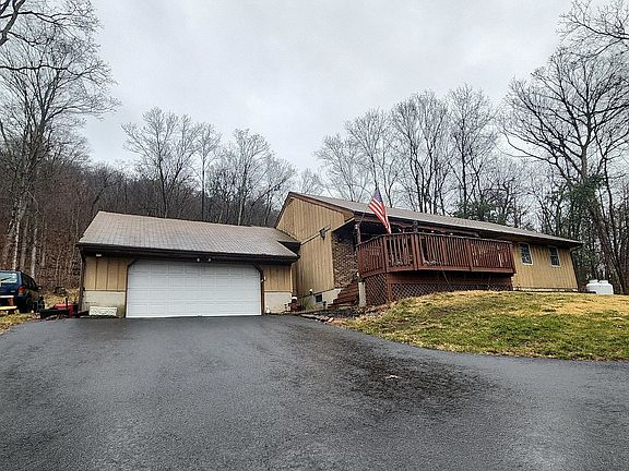 3rd image of 273 Lackawanna Dr