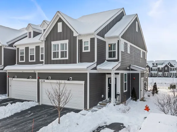 2136 Weatherbee Ln, Naperville, IL 60563