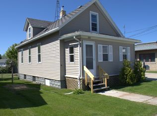 2322 Roosevelt Ave, Two Rivers, WI 54241