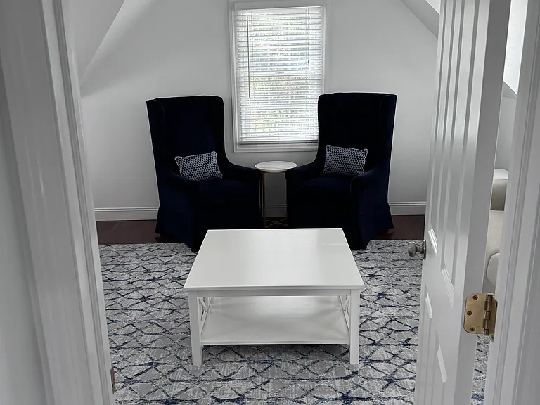 215 Windmill Ln — Photo 13