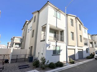 6956 Midnight Bronze St, North Las Vegas, NV 89086