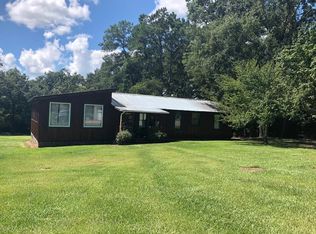 1398 Pine Park Rd, Cairo, GA 39828